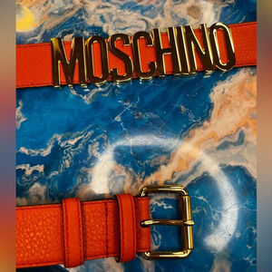 ❤️ Moschino EUC orange & gold logo belt; 54/xl. Gorgeous!